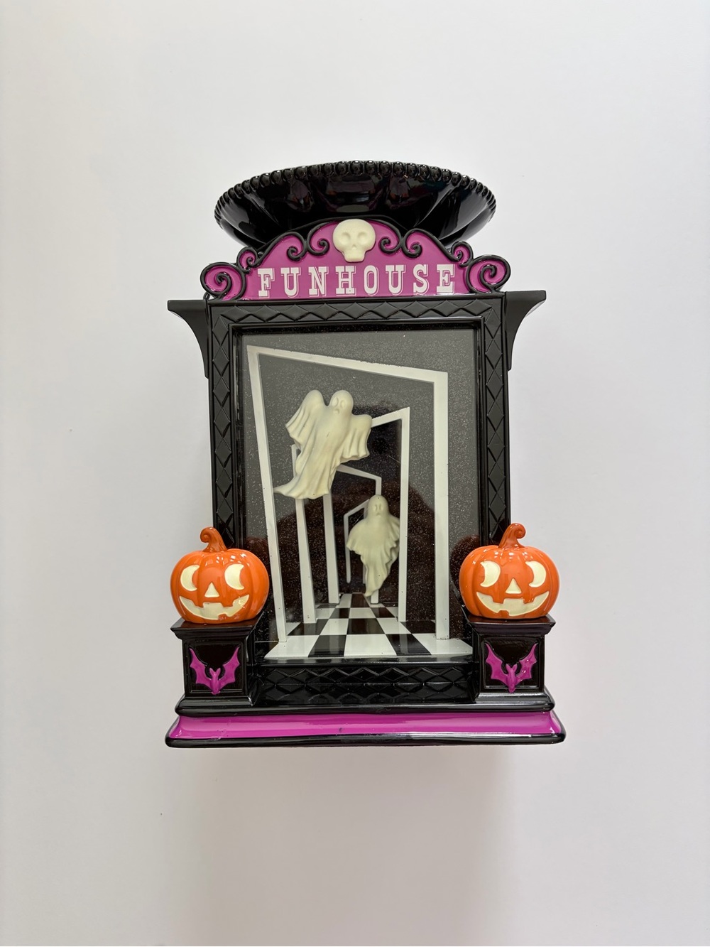 Bath & Body Works Funhouse Candle Holder Pedestal Light Up Halloween 2026 NWT
